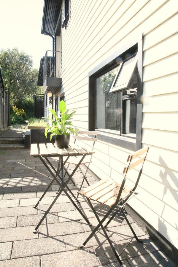 Spacious & Refurbished 1 Bedroom Apartment In Suburban Reykjavik Garthabaer Exteriör bild
