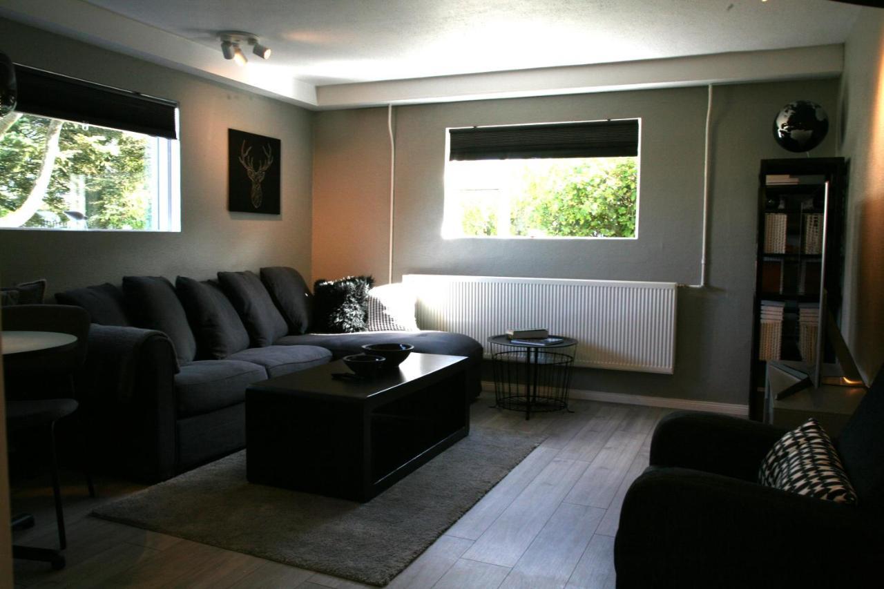 Spacious & Refurbished 1 Bedroom Apartment In Suburban Reykjavik Garthabaer Exteriör bild