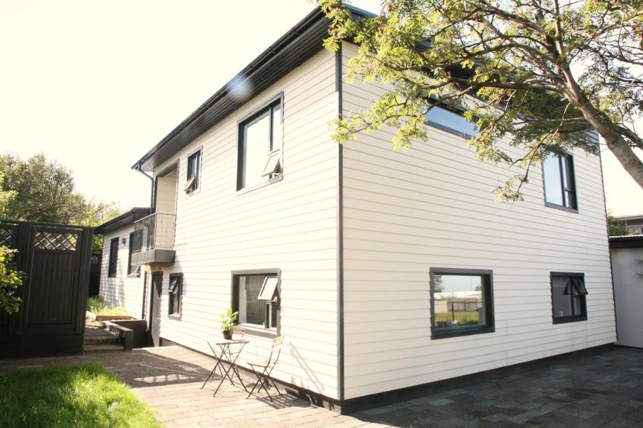 Spacious & Refurbished 1 Bedroom Apartment In Suburban Reykjavik Garthabaer Exteriör bild